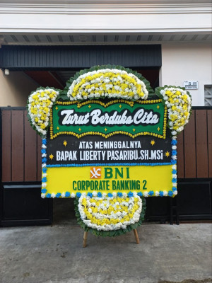 Papan Bunga Duka di Humbang Hasundutan